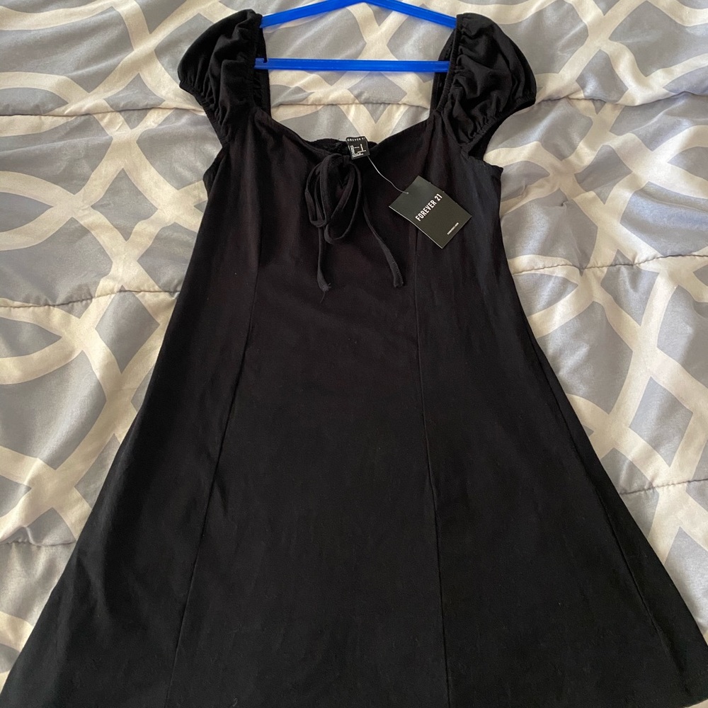 I bought the dress and I never worn the dress.
